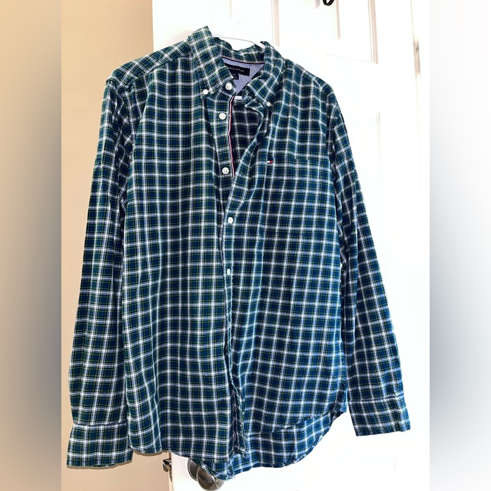 Tommy Hilfiger Men's Green Plaid Shirt